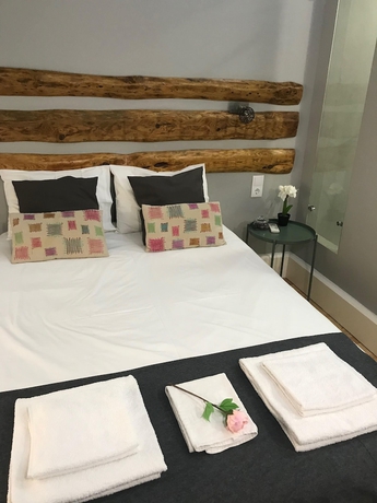 Imagen de la habitación del Hotel GoodTime Marqu&ecirc;s Suites. Foto 14