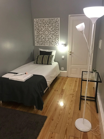 Imagen de la habitación del Hotel GoodTime Marqu&ecirc;s Suites. Foto 16