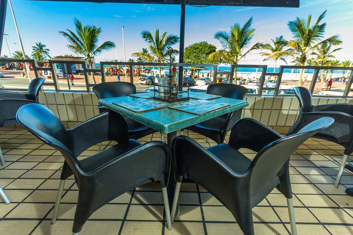 Imagen del bar/restaurante del Hotel Gooderson Beach. Foto 8