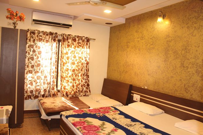 Imagen de la habitación del Hotel Goodluck Residency. Foto 9