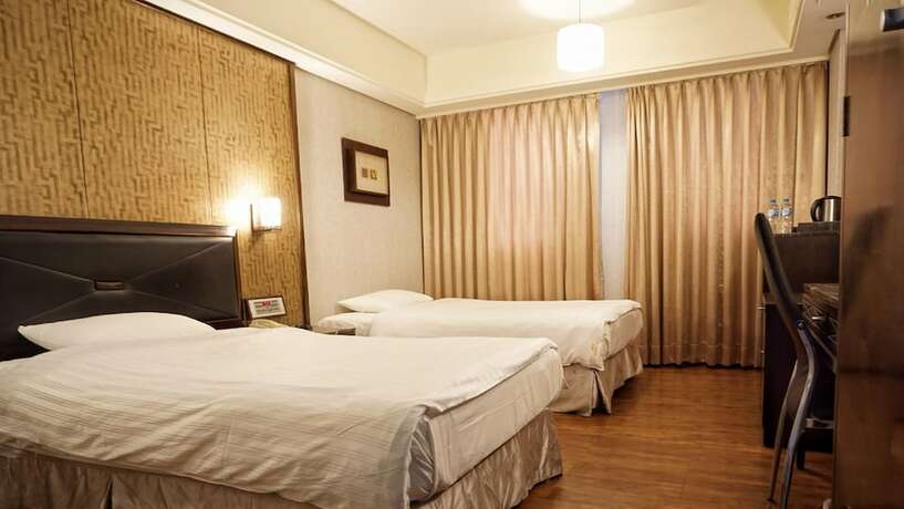 Imagen general del Hotel Goodness Plaza. Foto 11