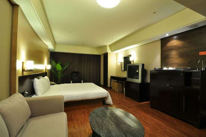 Imagen de la habitación del Hotel Goodness Plaza. Foto 20
