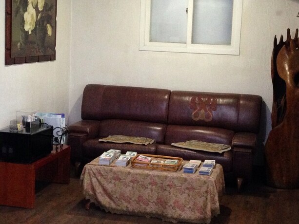 Imagen de los interiores del Hotel Goodstay Herotel. Foto 27