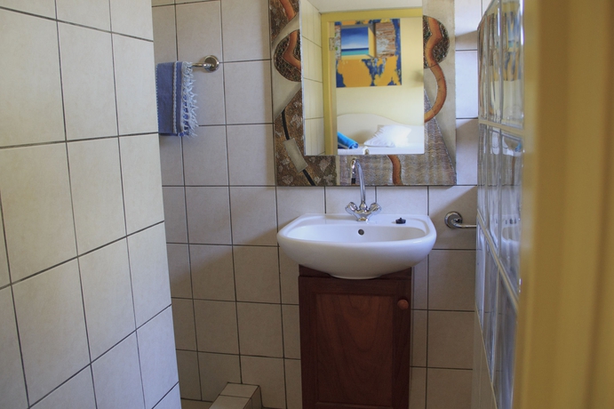 Imagen de la habitación del Hotel Goood Resort. Foto 7