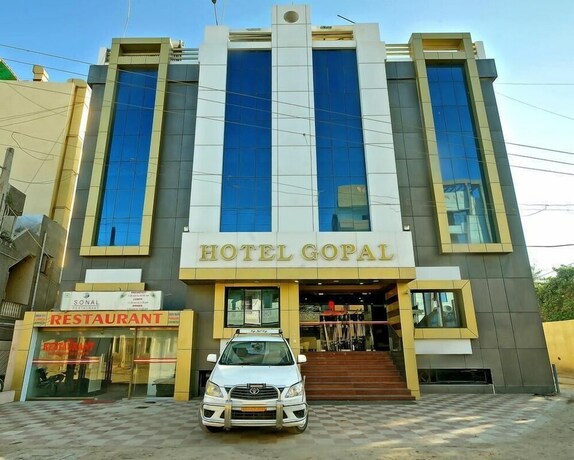 Imagen general del Hotel Gopal, Dwarka. Foto 6