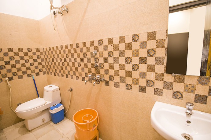 Imagen de la habitación del Hotel Gopal, Haridwar. Foto 8