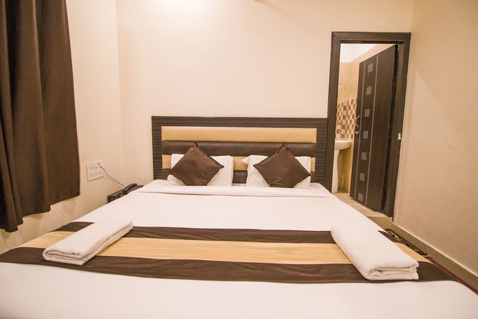 Imagen de la habitación del Hotel Gopal, Haridwar. Foto 9