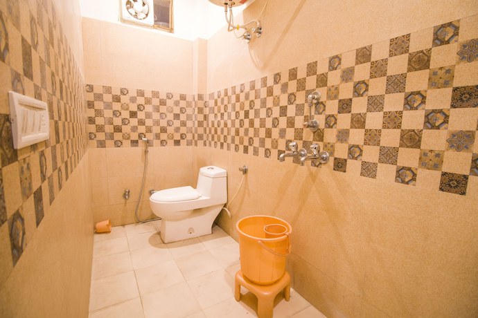Imagen de la habitación del Hotel Gopal, Haridwar. Foto 12