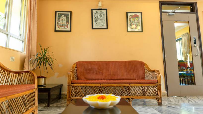 Imagen de los interiores del Hotel Gopika International. Foto 14