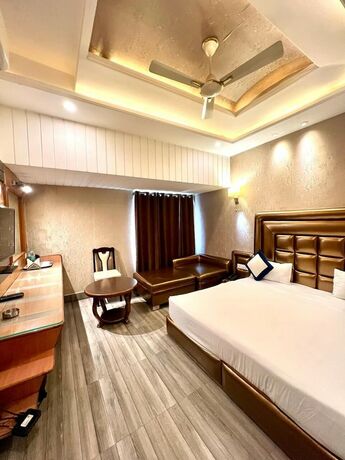 Imagen de la habitación del Hotel Gopinath The Grand. Foto 17
