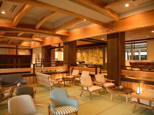 Imagen del bar/restaurante del Hotel Gora Hanaougi Madoka No Mori. Foto 2