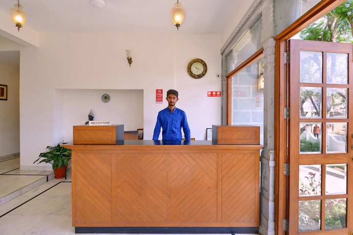 Imagen de los interiores del Hotel Gorbandh Mount Abu. Foto 18