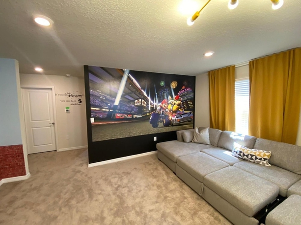 Imagen de la habitación del Hotel Gorgeous 6Bd w Pool Windsor Island 4450. Foto 15