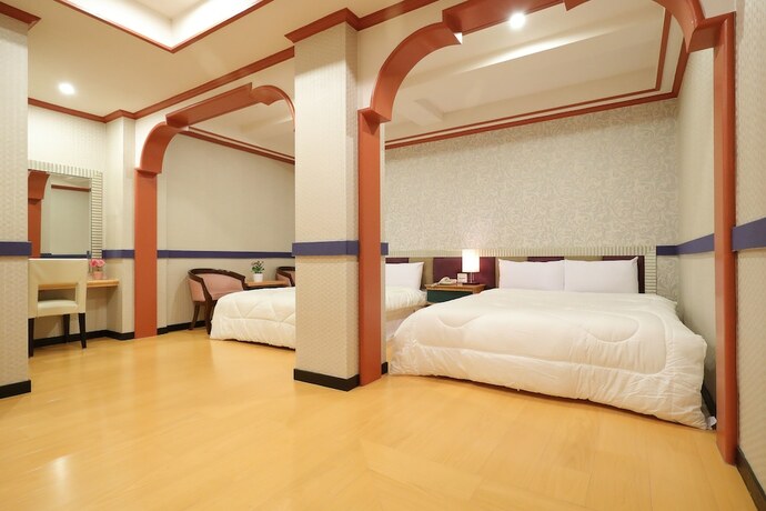 Imagen de la habitación del Hotel Gorgeous Hot Spring Resort. Foto 12