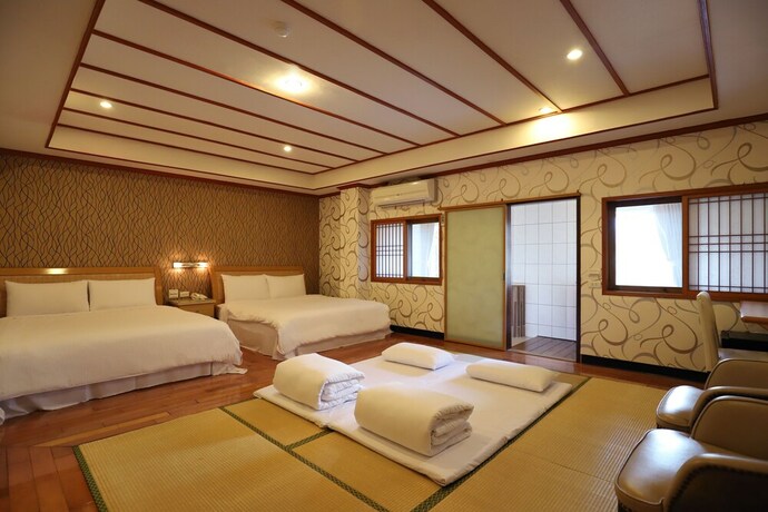 Imagen de la habitación del Hotel Gorgeous Hot Spring Resort. Foto 19