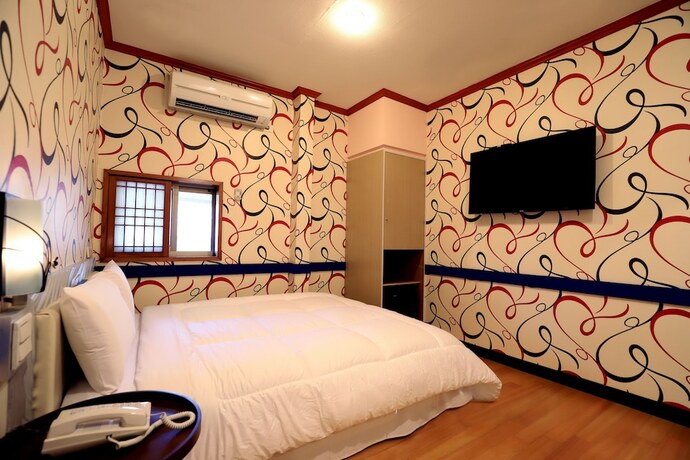Imagen de la habitación del Hotel Gorgeous Hot Spring Resort. Foto 30