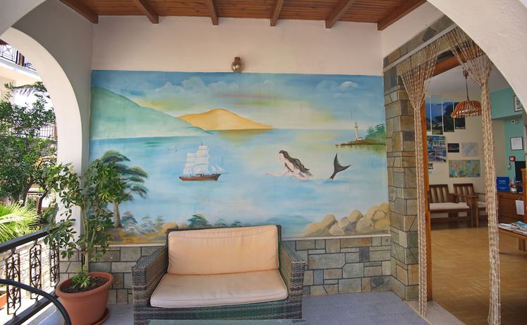 Imagen de los interiores del Hotel Gorgona, Al&oacute;nnisos. Foto 19