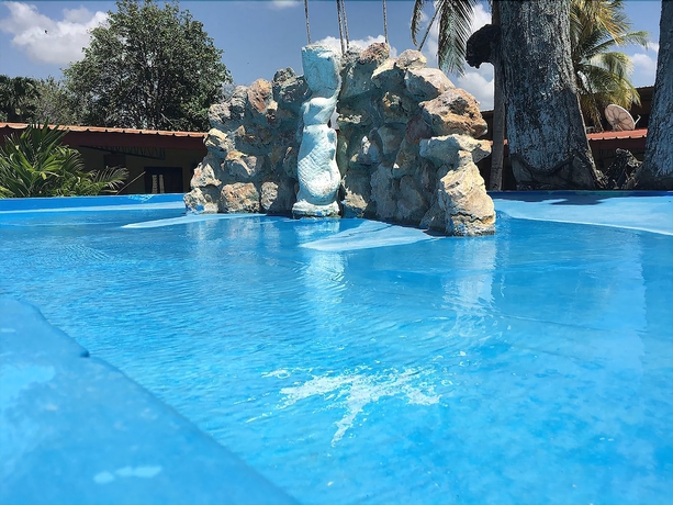 Imagen de la piscina del Hotel Gorgona Beach, Playa Coronado. Foto 16