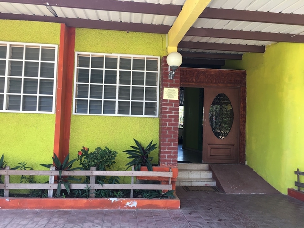 Imagen general del Hotel Gorgona Beach, Playa Coronado. Foto 2