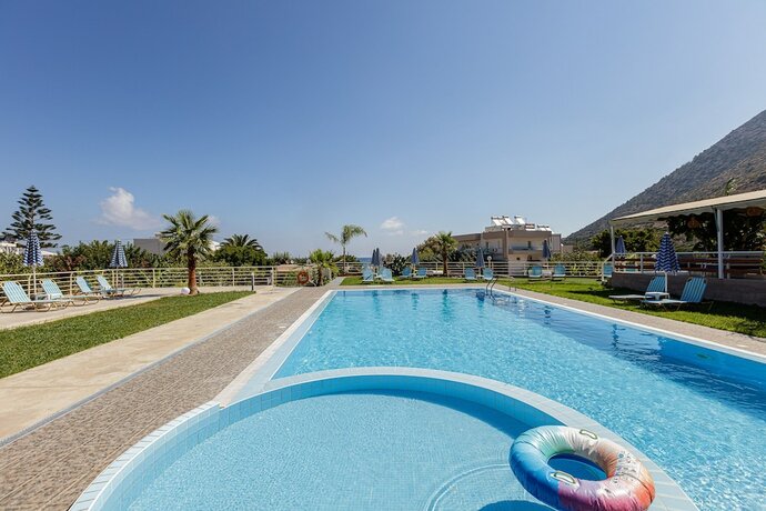 Imagen general del Hotel Gorgona, Vlychada. Foto 13