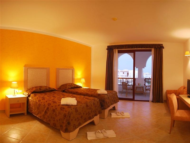 Imagen general del Hotel Gorgonia Beach Resort. Foto 2