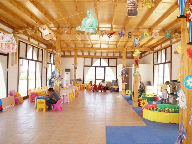 Imagen general del Hotel Gorgonia Beach Resort. Foto 12