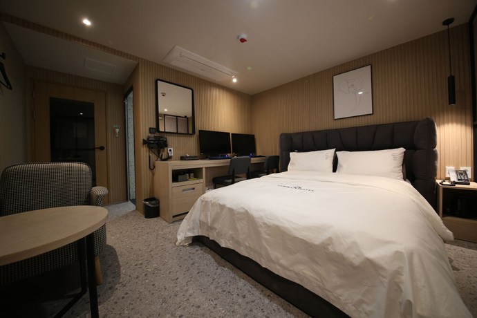 Imagen de la habitación del Hotel Gorilla the Wonju. Foto 3