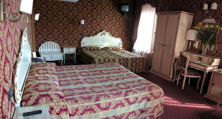 Imagen de la habitación del Hotel Gorizia A La Valigia. Foto 7