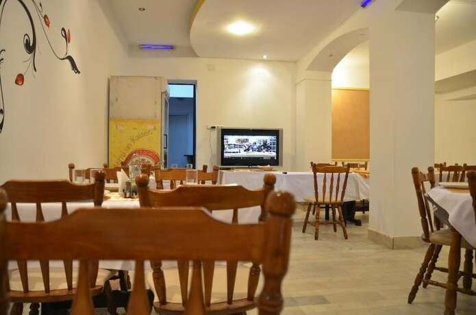 Imagen general del Hotel Gorj. Foto 9