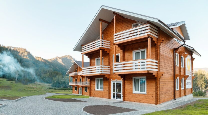 Imagen general del Hotel Gornoe Solnce. Foto 16