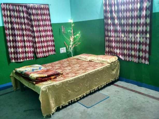 Imagen de la habitación del Hotel Goroomgo Ansari House Bodhgaya. Foto 5