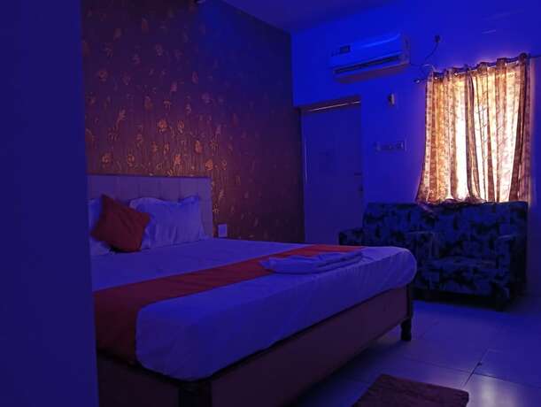 Imagen de la habitación del Hotel Goroomgo Bhabalaxmi Bhubaneswar. Foto 15