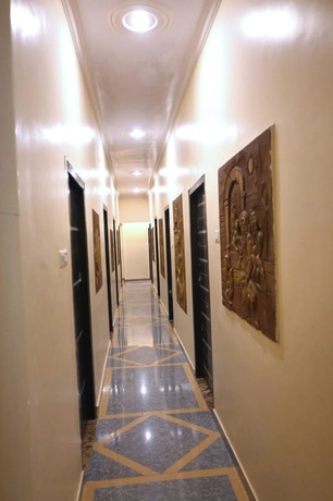 Imagen general del Hotel Goroomgo Bhagwaan Das Varanasi. Foto 1