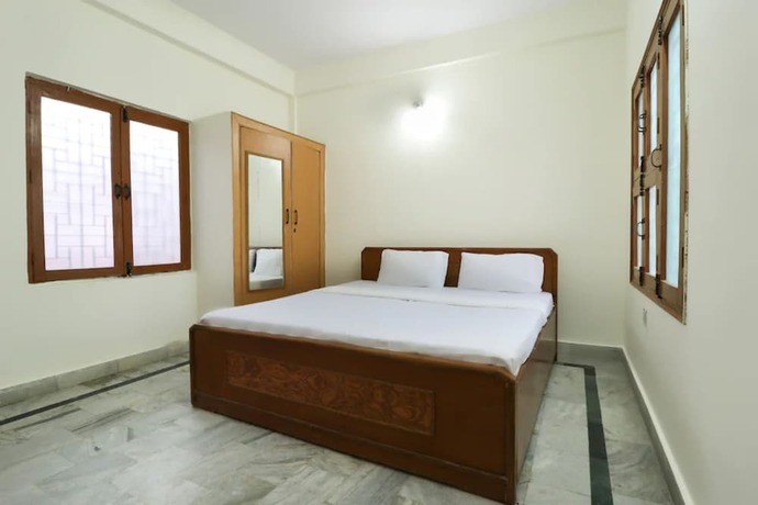 Imagen de la habitación del Hotel Goroomgo Bhameshwari Haridwar. Foto 6