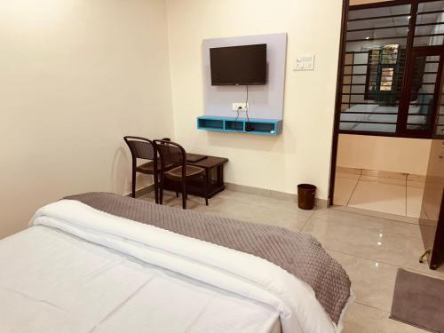 Imagen general del Hotel Goroomgo Bhanu Palace Rudraprayag - Excellent Customer service - Lift And Parking Facilities -. Foto 1