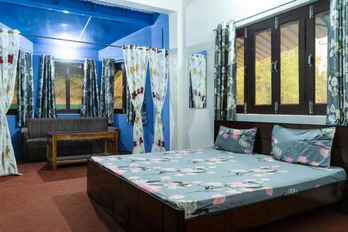 Imagen de la habitación del Hotel Goroomgo Bloom Homestay Cafe Almora. Foto 6