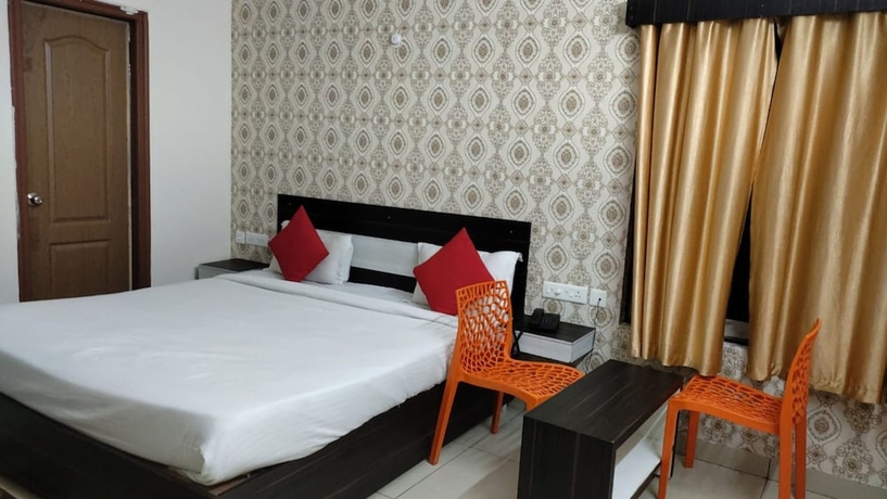 Imagen de la habitación del Hotel Goroomgo Blue Bell Bhubaneswar. Foto 8