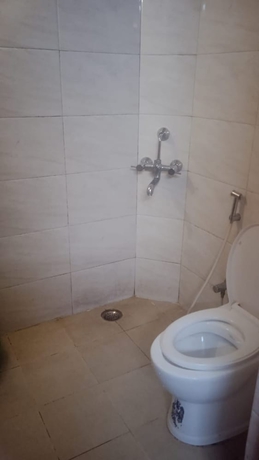Imagen de la habitación del Hotel Goroomgo Blue Bell Bhubaneswar. Foto 14