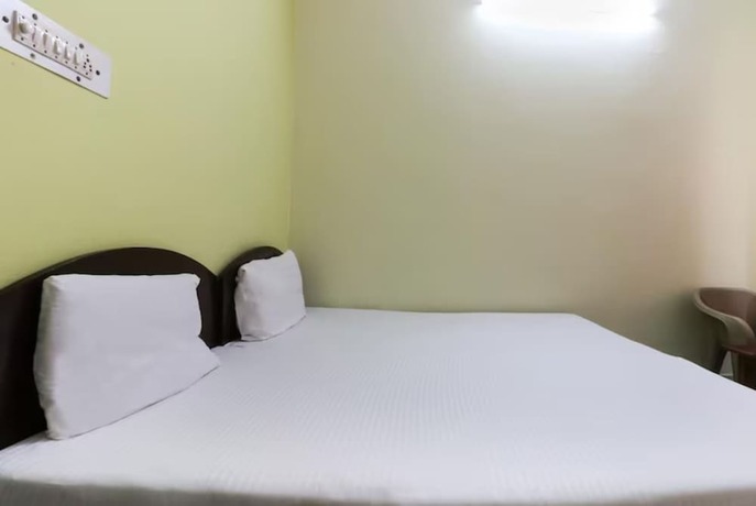 Imagen general del Hotel Goroomgo Blue Moon Bhimtal. Foto 2