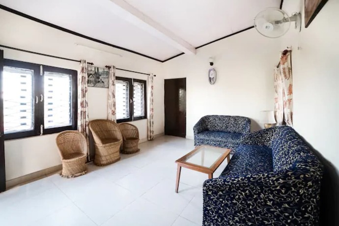Imagen general del Hotel Goroomgo Blue Moon Bhimtal. Foto 5