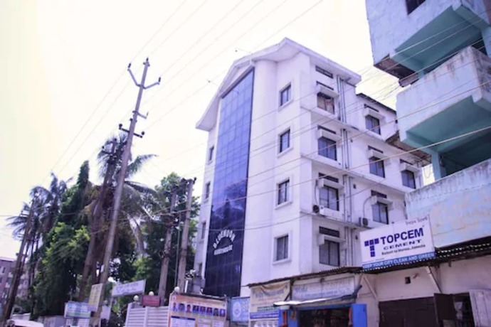 Imagen general del Hotel Goroomgo Blue Moon Guest House Guwahati. Foto 1