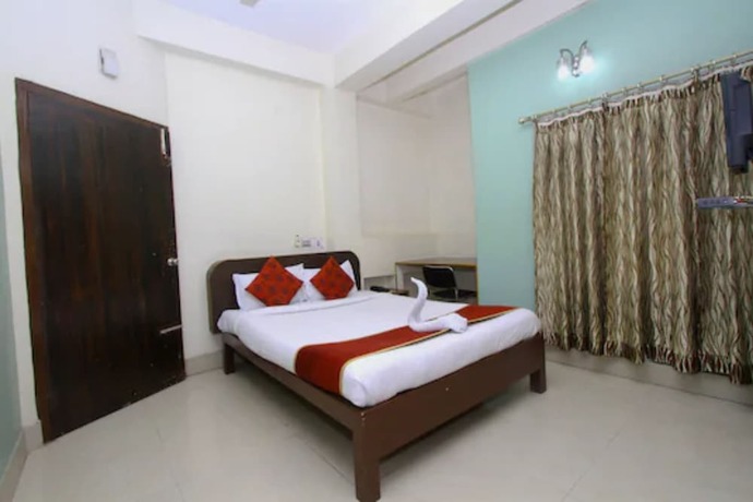 Imagen de la habitación del Hotel Goroomgo Blue Moon Guest House Guwahati. Foto 5