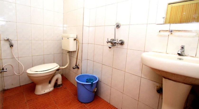 Imagen general del Hotel Goroomgo Blue Moon Guest House Guwahati. Foto 4