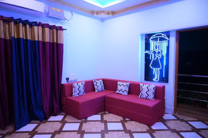 Imagen de los interiores del Hotel Goroomgo Bottoms Up Villa Bhubaneswar. Foto 9