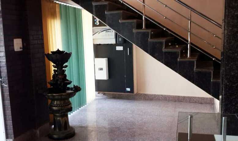 Imagen general del Hotel Goroomgo Brij Raj Guest House Mathura. Foto 6