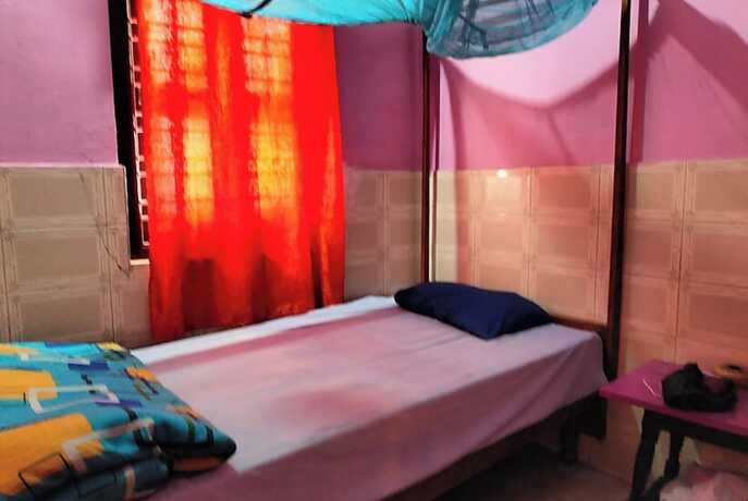 Imagen de la habitación del Hotel Goroomgo Central Guest House Agartala. Foto 13