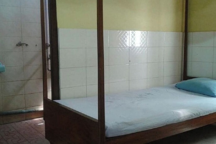 Imagen de la habitación del Hotel Goroomgo Central Guest House Agartala. Foto 15