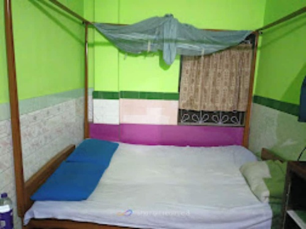 Imagen de la habitación del Hotel Goroomgo Central Guest House Agartala. Foto 18
