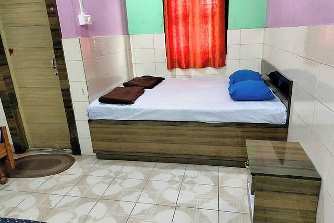 Imagen de la habitación del Hotel Goroomgo Central Guest House Agartala. Foto 19