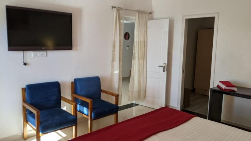 Imagen general del Hotel Goroomgo Colonel Cottage Lake View. Foto 3